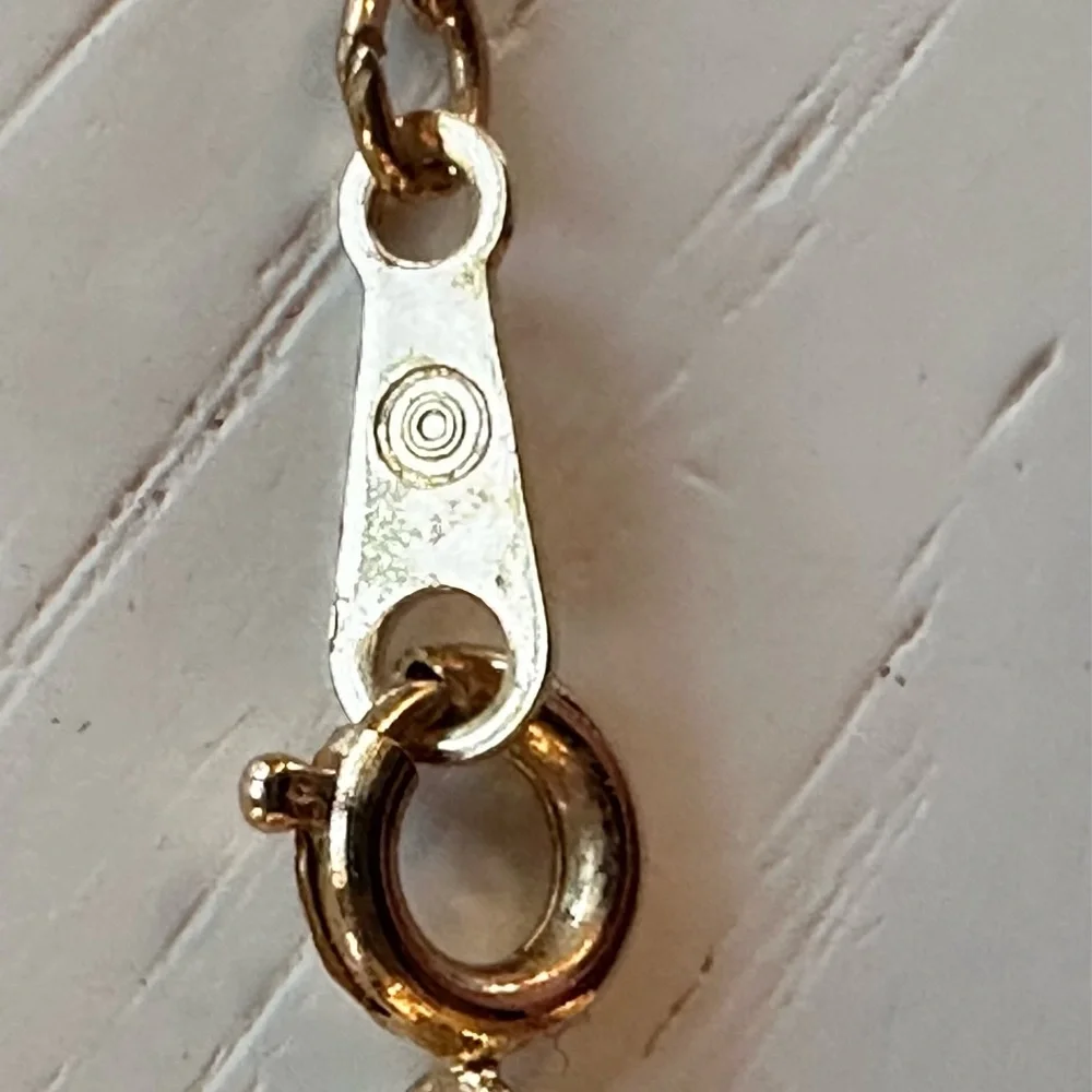 VINTAGE Avon 1988 Classic Gold Rose Ceramic Necklace and Earrings Set - Picture 12 of 12